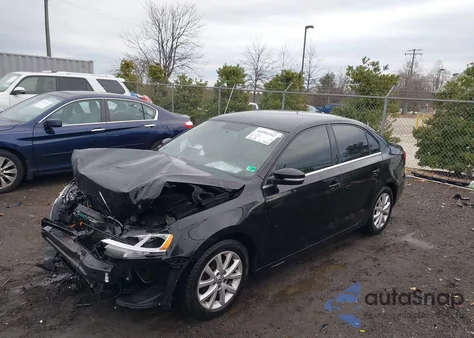 2013 Volkswagen Jetta Se z USA, uszkodzony, nr VIN 3VWDP7AJ9DM213364